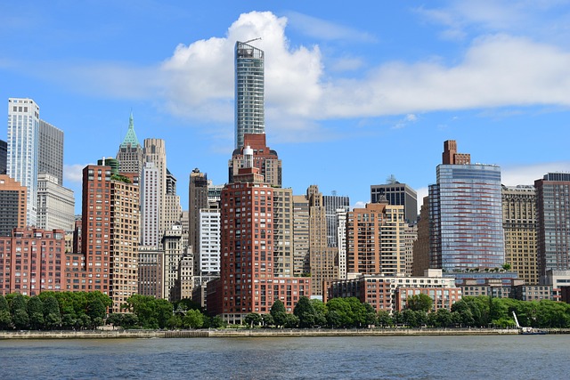 ২০২৫ সালে যুক্তরাষ্ট্রের ওয়ার্ক পারমিট: নতুন নিয়ম ও বিদেশিদের আবেদন প্রক্রিয়া 2 যুক্তরাষ্ট্রে বিদেশিদের জন্য ২০২৫ সালের ওয়ার্ক পারমিট গাইড